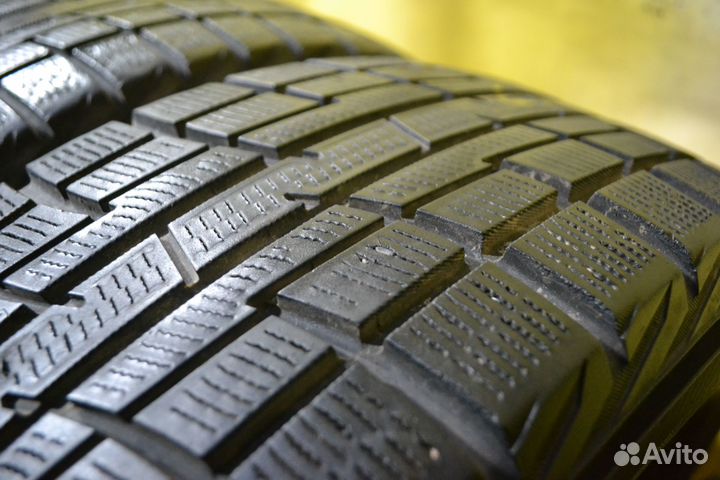 Yokohama Ice Guard IG30 205/60 R16