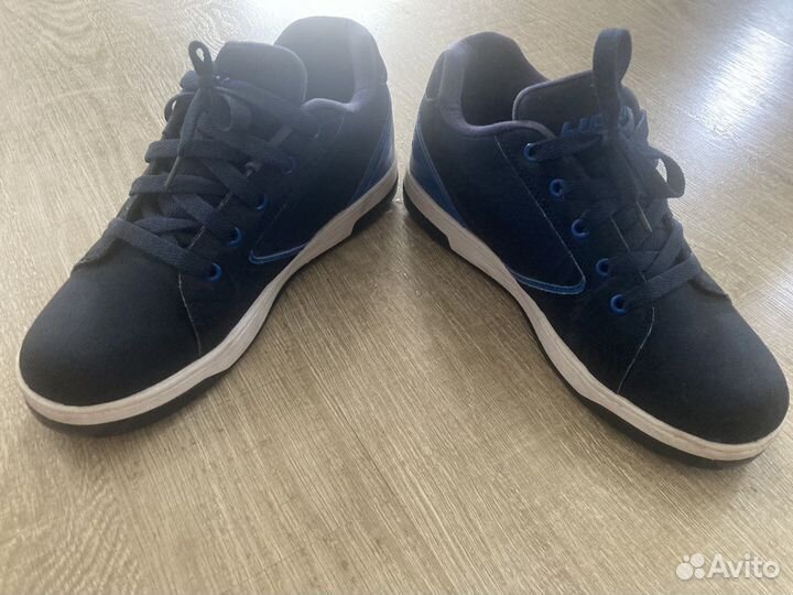 Кроссовки на роликах heelys