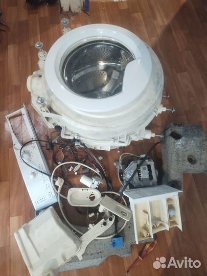 Машинка indesit iwsb-5085 на запчасти