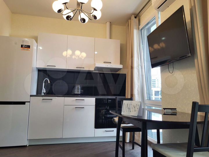 2-к. квартира, 32 м², 3/3 эт.