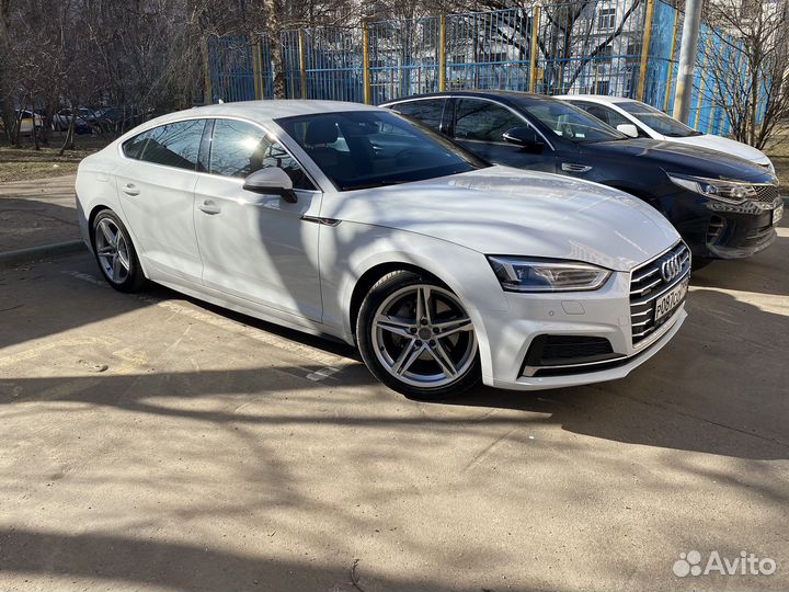 Audi Литые Диски R18 2 шт original VAG