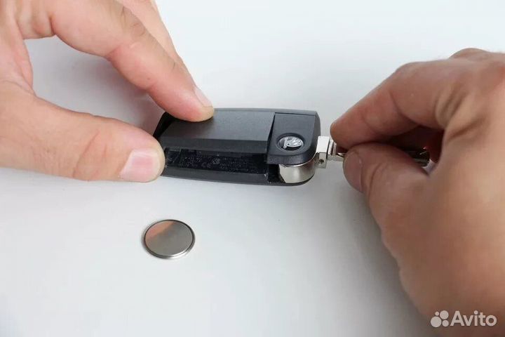 Замена батарейки в часах