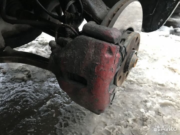 Ауди а6 передние тормозные Суппорта