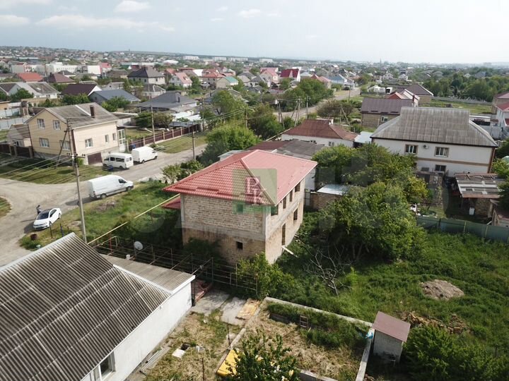 Дом 181 м² на участке 8 сот.