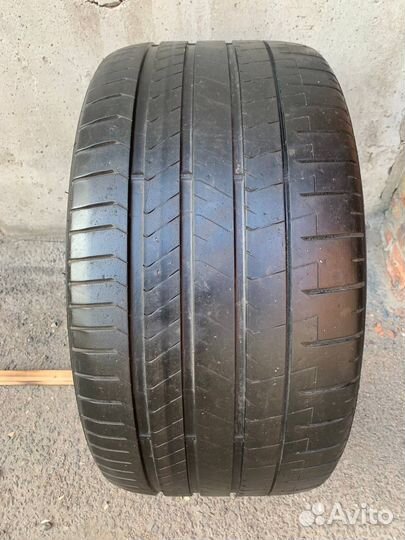 Pirelli P Zero PZ4 315/35 R21 111Y