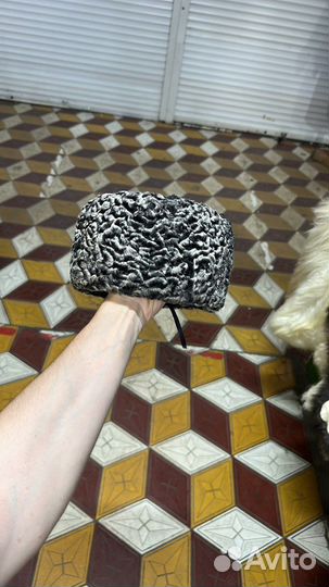 Ушанки из каракуля