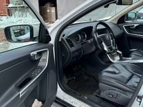Volvo XC60 2.4 AT, 2013, 215 000 км, с пробегом, цена 1 950 000 руб.