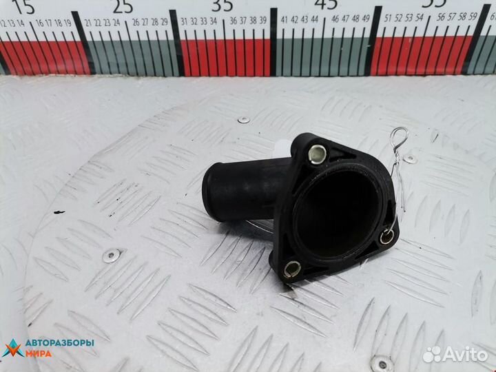 Корпус термостата Ford C-Max рест. 2009 1148329