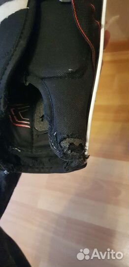 Щитки хоккейные reebok sr 17