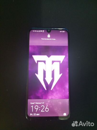 Телефон б/у. Honor 10i