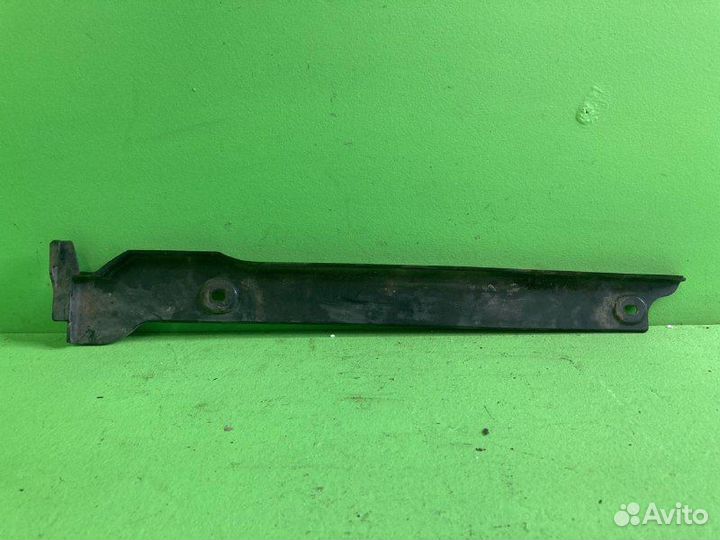 Накладка лобового стекла MAN TGX