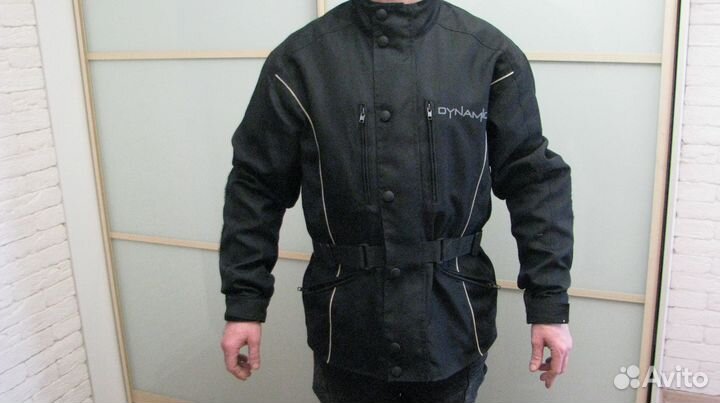 Мотокуртка с защитой