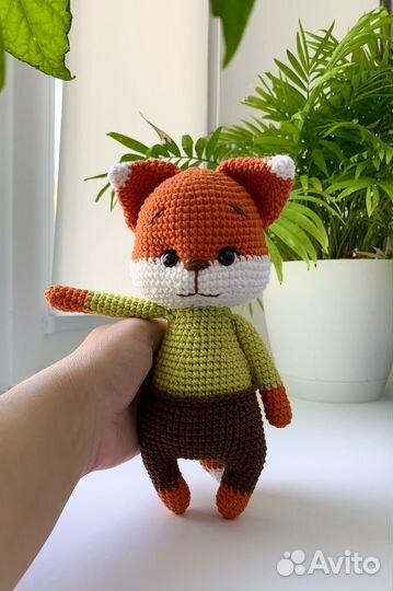 Лисенок (вязаные игрушки амигуруми крючком)
