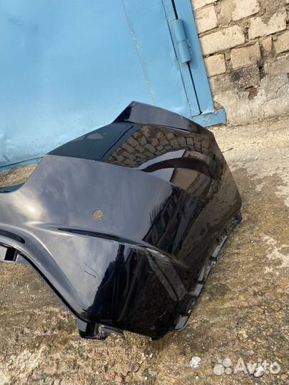 Бампер задний Honda Civic 8 Хэтчбэк чёрный