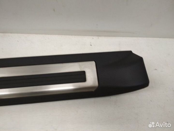 Накладка порога внутренняя задняя правая Toyota