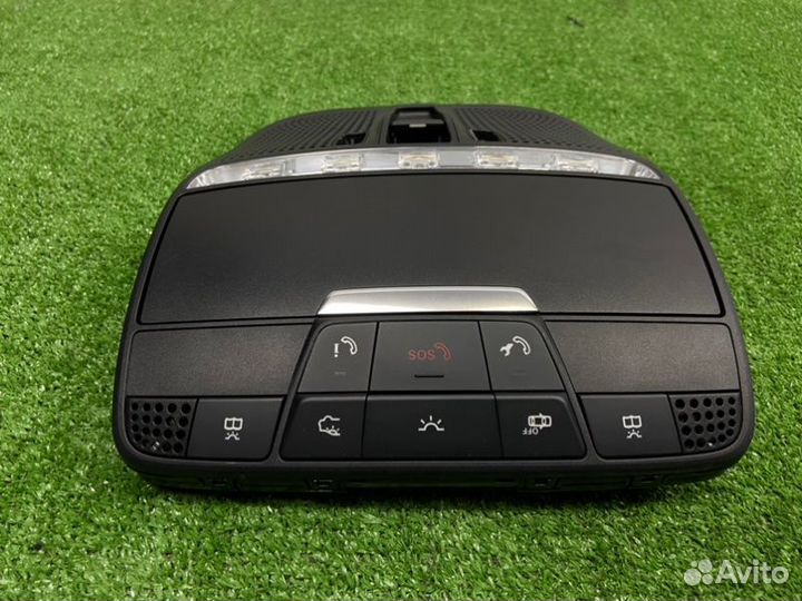 Плафон подсветки салона Mercedes C-Class W205