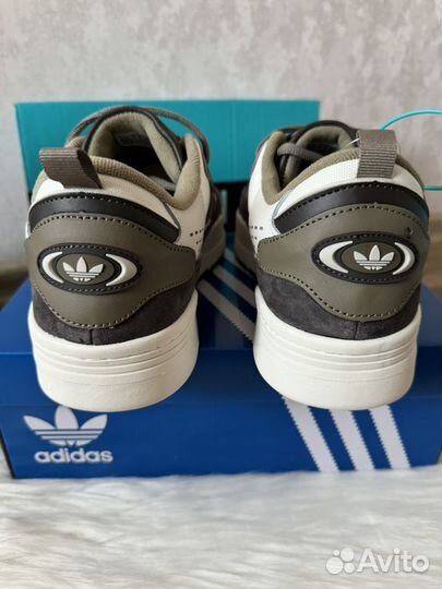 Кроссовки Adidas Originals Adi2000 р47,48,49