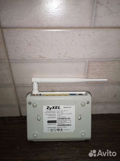 Роутер Zyxel