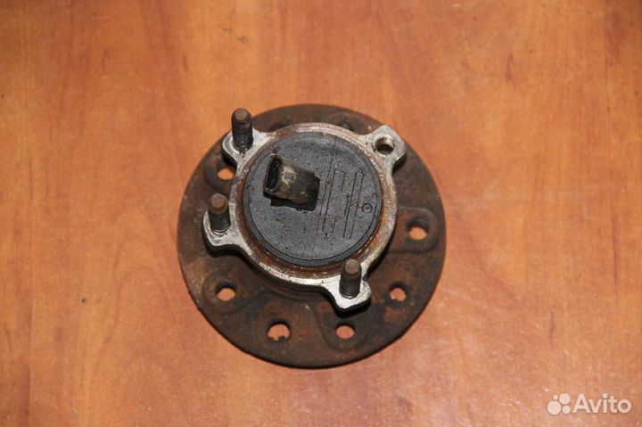 Ступица задняя Опель Вектра С