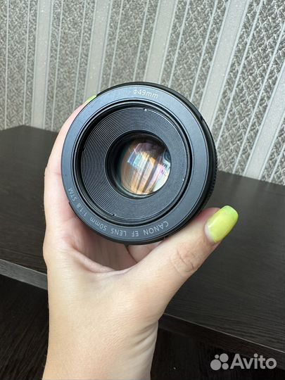 Объектив canon EF 50mm 1 8