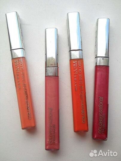 Блеск для губ Мейбелин