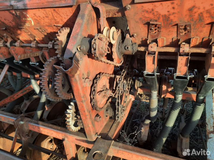 Сеялка Белинсксельмаш СЗ-5,4, 1998