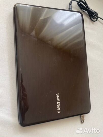 Ноутбук samsung r540