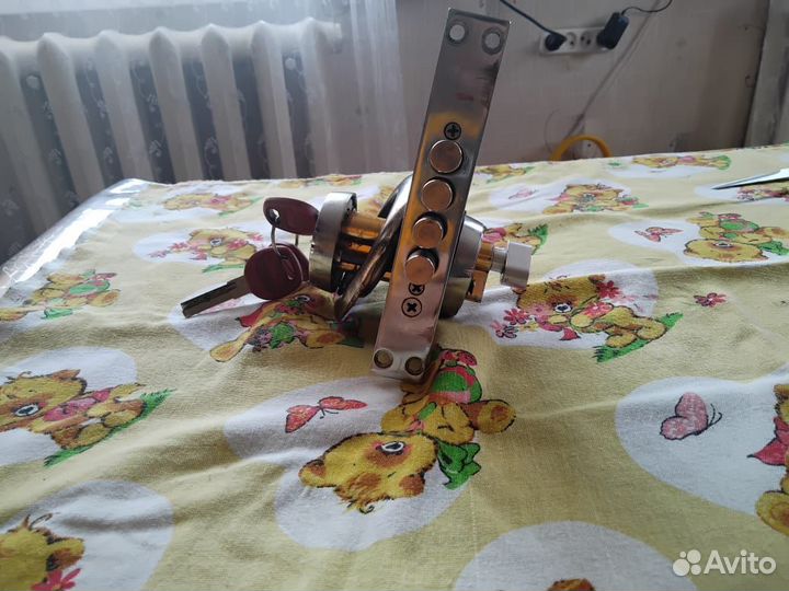 Замок для входной двери
