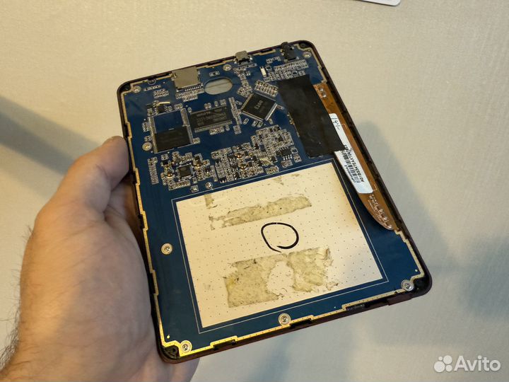 На запчасти Электронная книга Texet TB-126SE