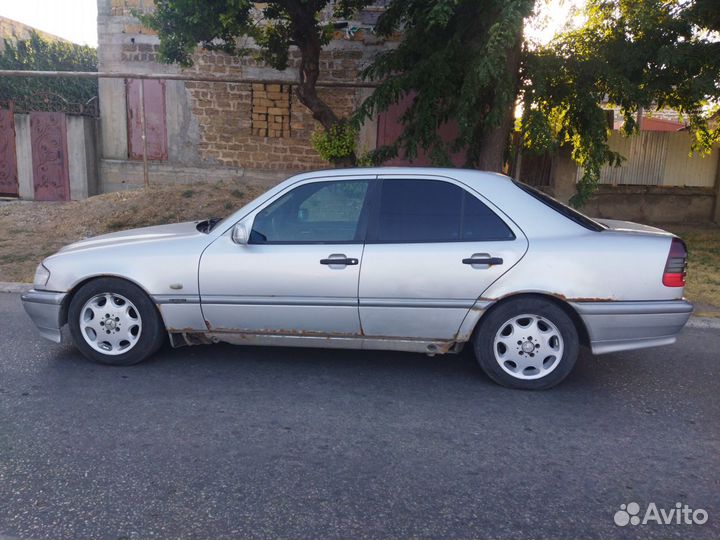 Mercedes-Benz C-класс 1.8 МТ, 1999, 351 000 км