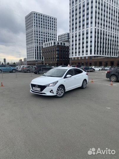 Инструктор по вождению. Автомат (АКПП)