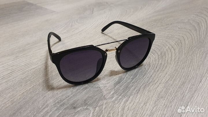 Солнцезащитные очки женские