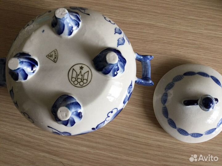 Гжель сервиз, чайник