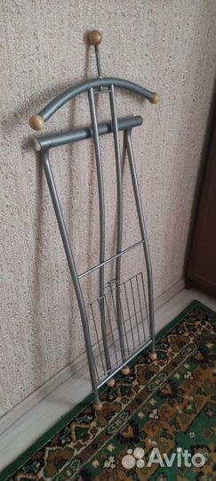 Вешалка для одежды напольная