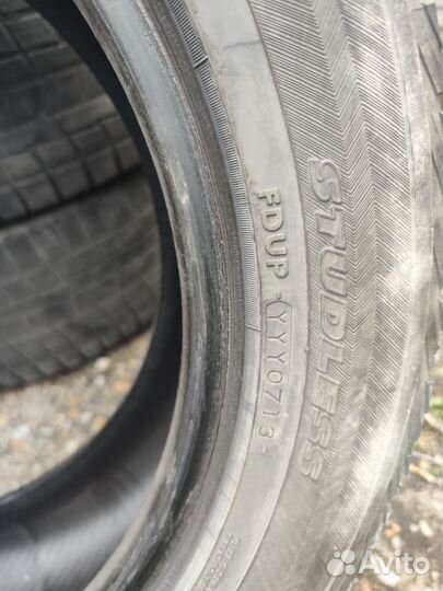 Yokohama A008 225/55 R17 27K