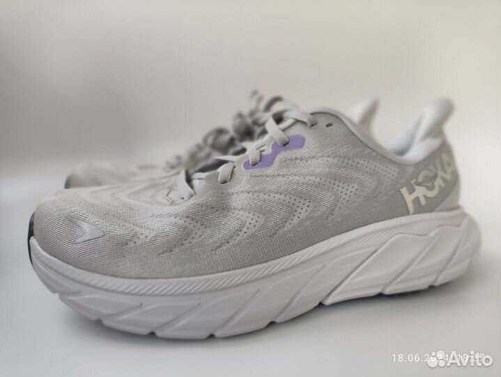 Кроссовки женские Hoka Arahi 6 wide оригинал