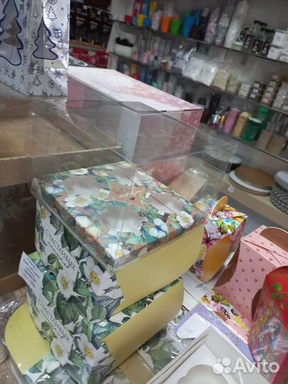 Коробки для тортов и др.сладостей