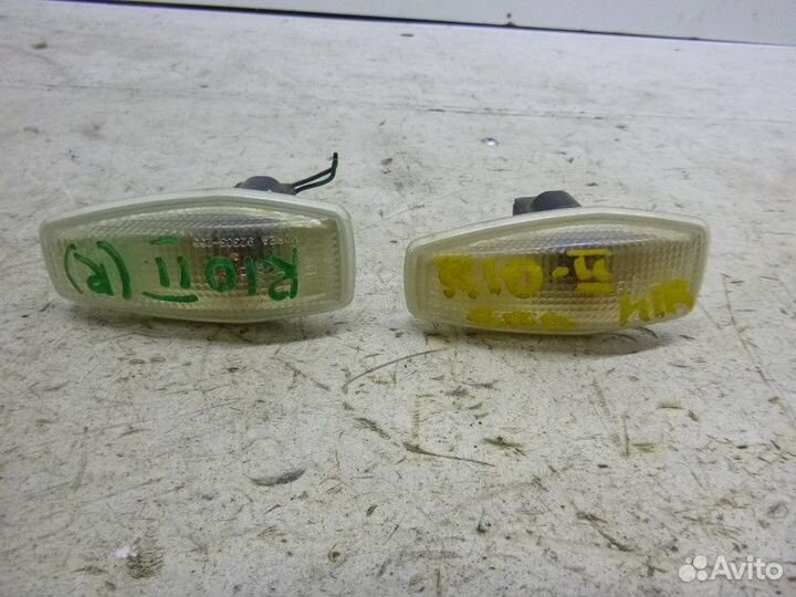 Повторитель на крыло правый Kia Rio II (2005—2009)