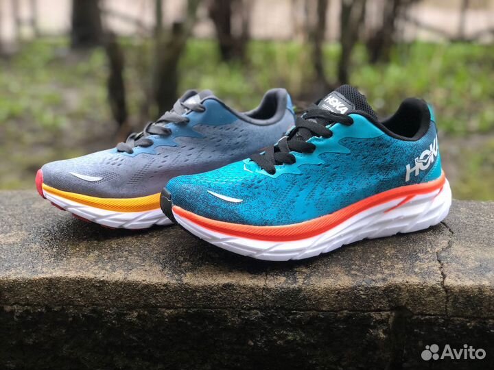 Беговые кроссовки Hoka