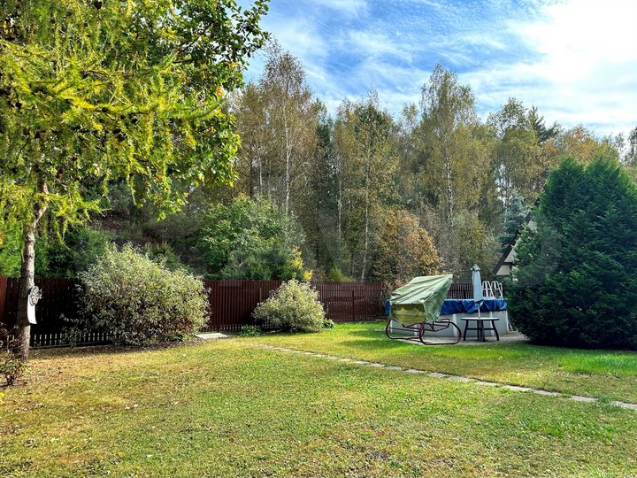 Коттедж 260 м² на участке 15 сот.