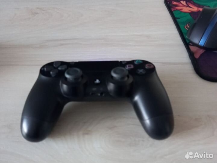 Sony PS4 pro + 5 игр бесплатно