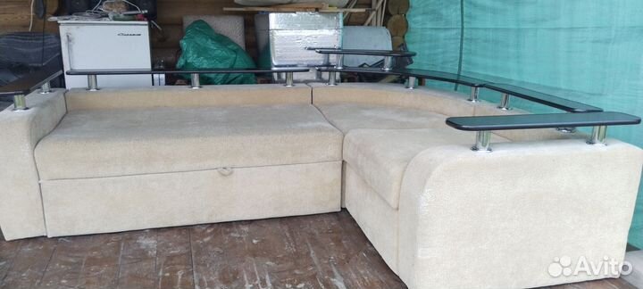 Угловой диван бу