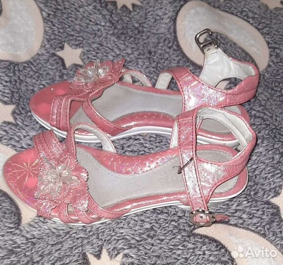 Босоножки для девочки