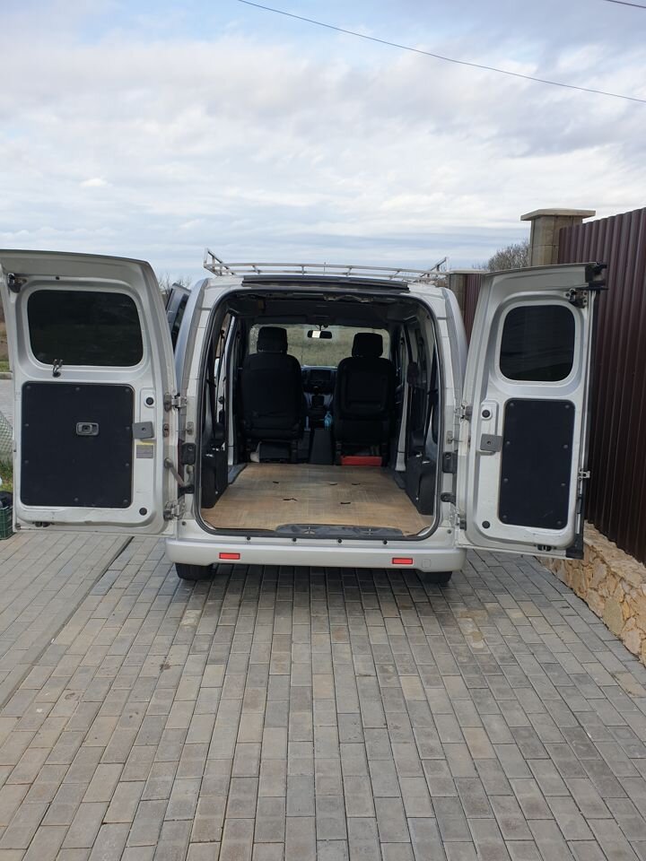 Nissan NV200: фото владельца