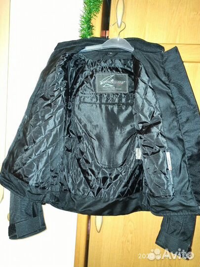 Мотокуртка