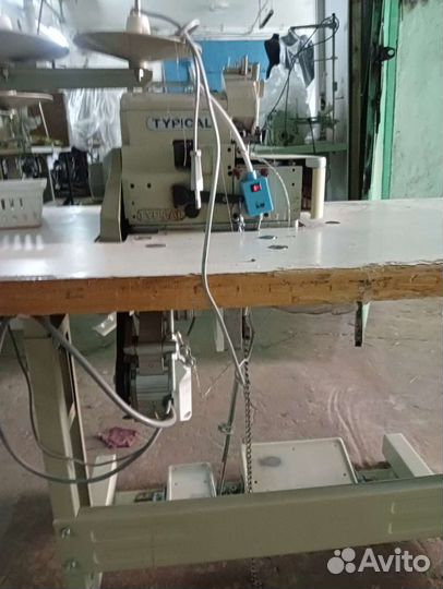 4 х ниточный оверлок тупикал 2000