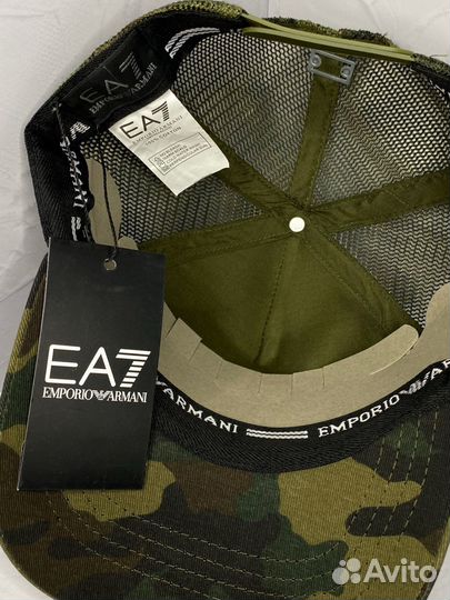 Бейсболка emporio armani с дефектом