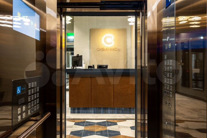 2-к. квартира, 87,3 м², 14/18 эт.