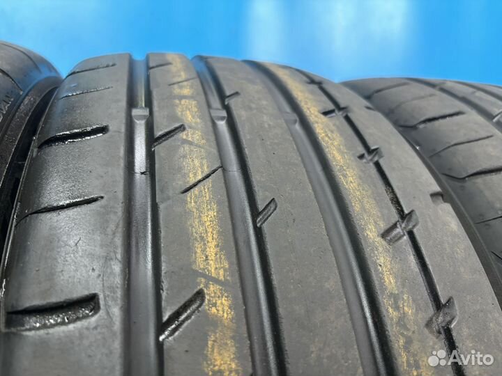 Yokohama ADVAN Apex V601 245/45 R19 102Y