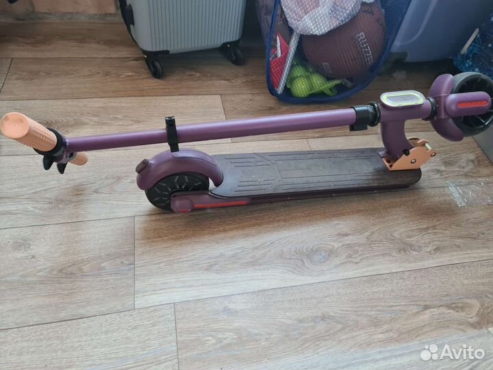 Электросамокат accesstyle panda 13s